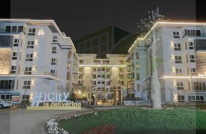 Apartment - 2 Bedrooms - 2 Bathrooms for sale in Mountain View iCity - 5th Settlement Compounds - The 5th Settlement - New Cairo City - Cairo