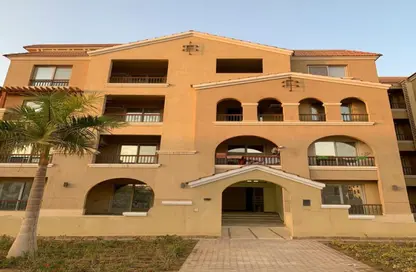 Apartment - 3 Bedrooms - 2 Bathrooms for sale in 2nd Neighborhood - 5th Area - Shorouk City - Cairo