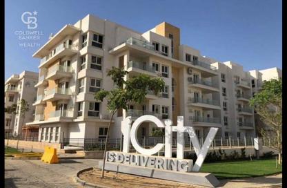 Villa - 4 Bedrooms - 3 Bathrooms for sale in Mountain View iCity - 5th Settlement Compounds - The 5th Settlement - New Cairo City - Cairo