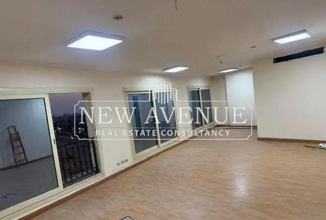 8026742 - Property Image 2
