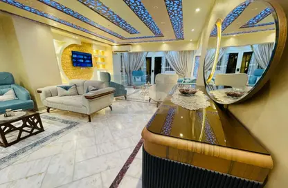 Apartment - 3 Bedrooms - 3 Bathrooms for rent in Mohi Al Din Abou El Ezz St. - Mohandessin - Giza