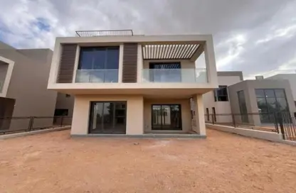 Villa - 4 Bedrooms - 4 Bathrooms for sale in Sodic East - 6th District - New Heliopolis - Cairo