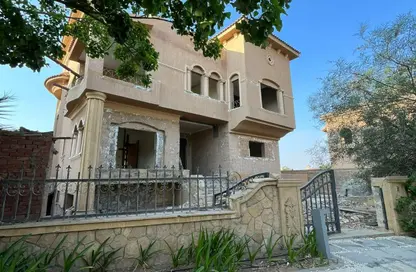 Villa - 6 Bedrooms - 6 Bathrooms for sale in Leena Springs - Ext North Inves Area - New Cairo City - Cairo
