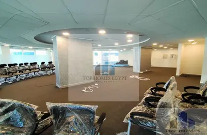 مساحات مكتبية - استوديو - 1 حمام للايجار في شارع التسعين الجنوبي - التجمع الخامس - مدينة القاهرة الجديدة - القاهرة