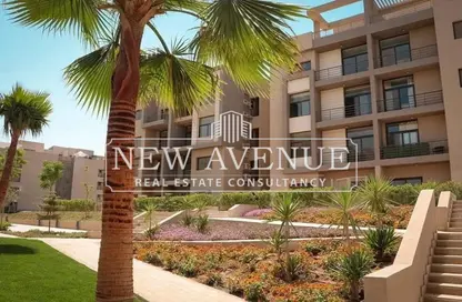 Apartment - 2 Bedrooms - 2 Bathrooms for sale in Moon Residences - Fifth Square - The 5th Settlement - New Cairo City - Cairo