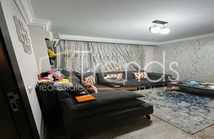 Apartment - 2 Bedrooms - 1 Bathroom for sale in Tag Sultan - Ring Road - Cairo