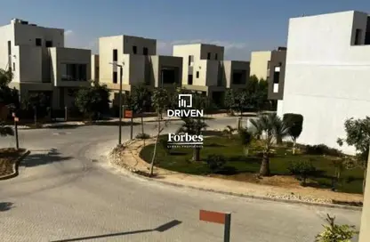 Villa - 3 Bedrooms - 4 Bathrooms for sale in The Crown - Cairo Alexandria Desert Road - 6 October City - Giza