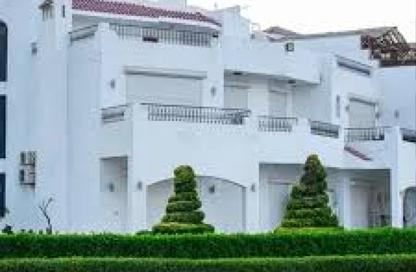 Villa - 4 Bedrooms - 3 Bathrooms for sale in Green Belt Gate 6 Road - Green Belt - 6 October City - Giza