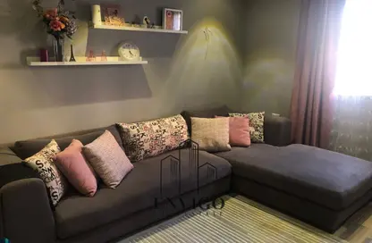 Apartment - 2 Bedrooms - 1 Bathroom for sale in El Narges Buildings - Al Narges - New Cairo City - Cairo