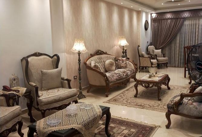 8422101 - Property Image 2