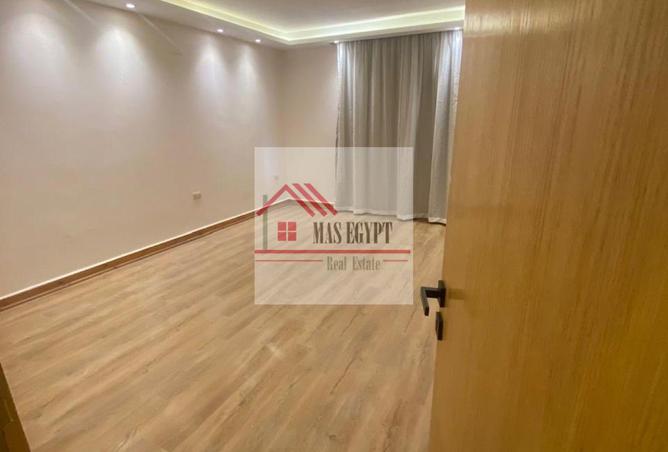 8385585 - Property Image 2