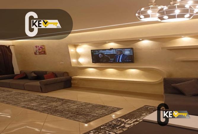 8364822 - Property Image 2