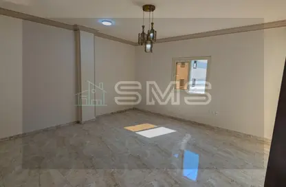 شقة - 4 غرف نوم - 3 حمامات للايجار في حي الدبلوماسيين - التجمع الخامس - مدينة القاهرة الجديدة - القاهرة