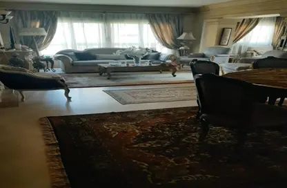 شقة - 3 غرف نوم - 2 حمامات للبيع في شارع الشطر التاسع - المعادي الجديدة - حي المعادي - القاهرة