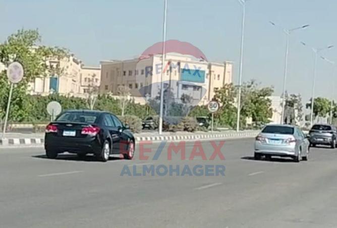 8195352 - Property Image 2