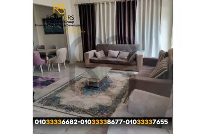 منزل مزدوج - 8 غرف نوم - 8 حمامات للبيع في الياسمين - الحي الرابع عشر - الشيخ زايد - الجيزة