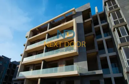 Apartment - 3 Bedrooms - 3 Bathrooms for sale in El Patio Oro - 5th Settlement Compounds - The 5th Settlement - New Cairo City - Cairo