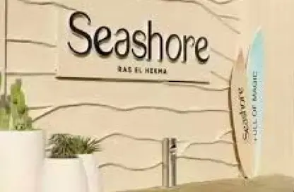 Chalet - 3 Bedrooms - 3 Bathrooms for sale in Seashore - Ras Al Hekma - North Coast