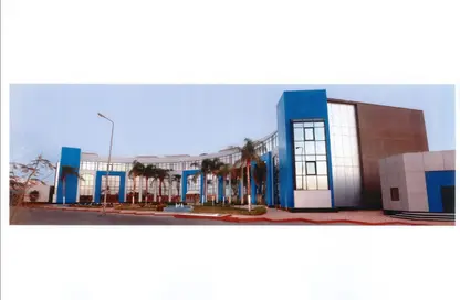 بناية كاملة - استوديو - 8 حمامات للبيع في مدينة الشروق - القاهرة