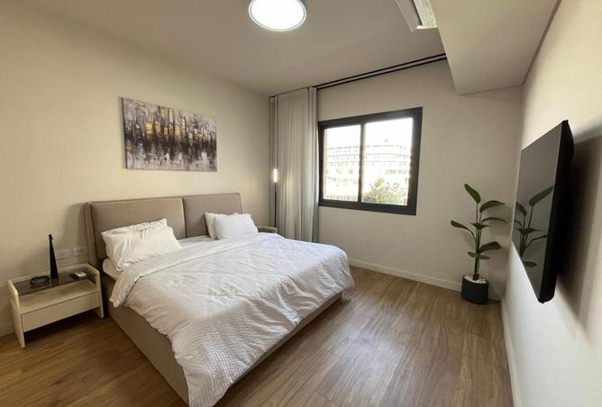 8215939 - Property Image 2