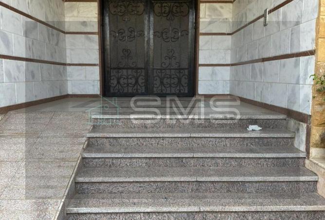 7902000 - Property Image 3