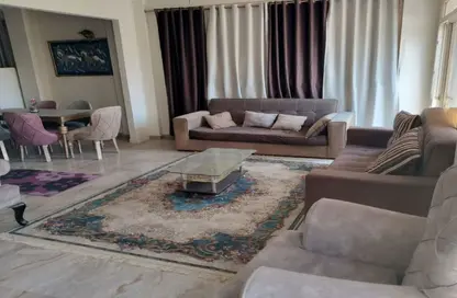 Apartment - 3 Bedrooms - 2 Bathrooms for rent in Yasmine District - 14th District - Sheikh Zayed City - Giza
