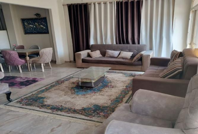 8180760 - Property Image 2