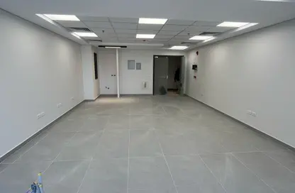 Office Space - Studio - 1 Bathroom for rent in Hyde Park - 5th Settlement Compounds - The 5th Settlement - New Cairo City - Cairo
