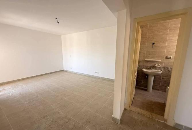 8241780 - Property Image 2