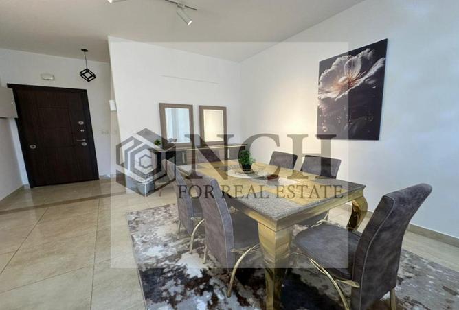 8081795 - Property Image 2