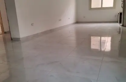 شقة - 3 غرف نوم - 2 حمامات للايجار في شارع 204 - دجلة - حي المعادي - القاهرة