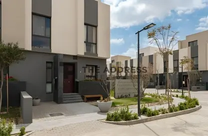 Townhouse - 4 Bedrooms - 4 Bathrooms for sale in Al Burouj Compound - El Shorouk Compounds - Shorouk City - Cairo