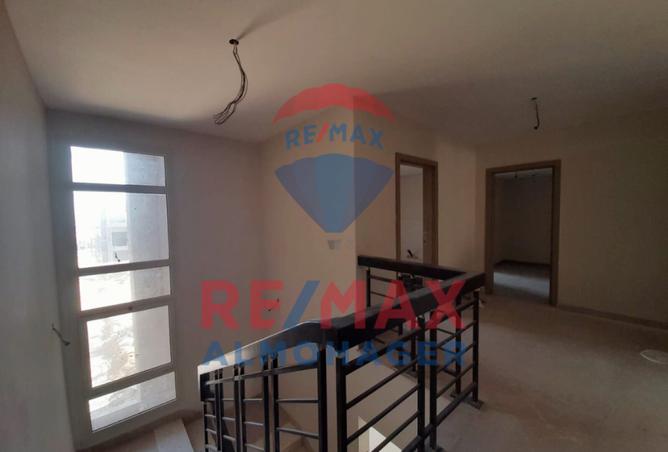 8309128 - Property Image 3