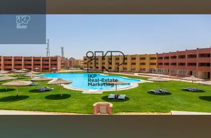 شاليه - 3 غرف نوم - 2 حمامات للبيع في فنار دي لونا - العين السخنة - السويس