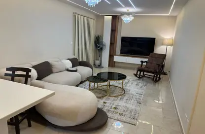 شقة - 2 غرف نوم - 2 حمامات للبيع في پريڤادو - مدينتي - القاهرة