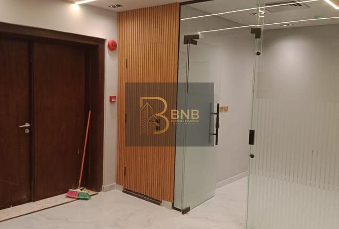 8373284 - Property Image 2