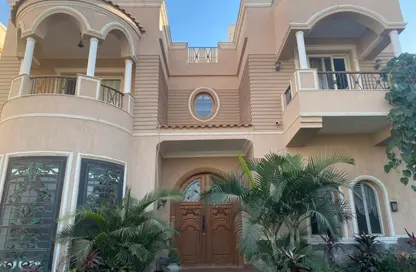 Villa - 6 Bedrooms - 7+ Bathrooms for sale in Al Shabab Road - 4th Neighborhood - 2nd District East - Shorouk City - Cairo