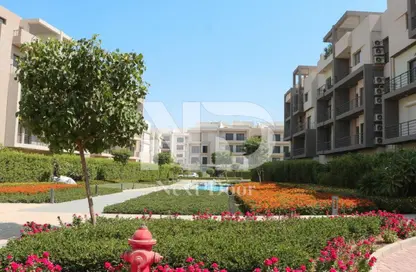 Apartment - 2 Bedrooms - 2 Bathrooms for sale in Moon Residences - Fifth Square - The 5th Settlement - New Cairo City - Cairo