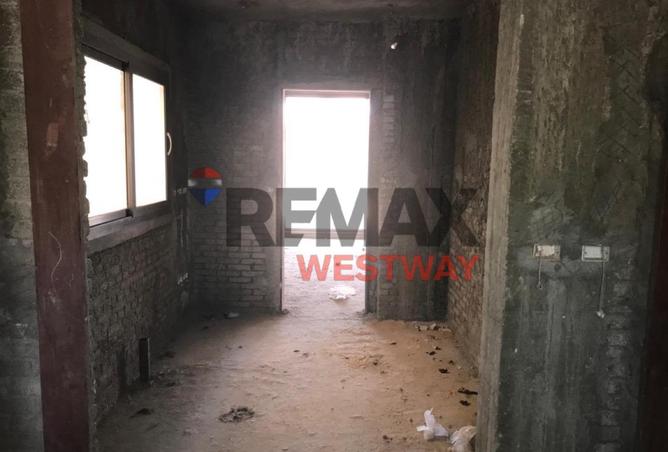 8548111 - Property Image 3