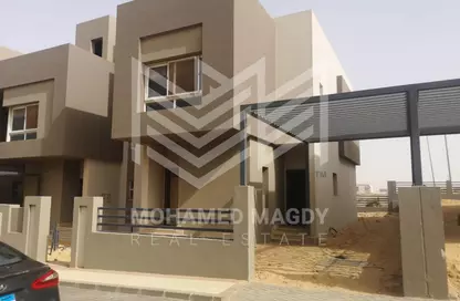 Townhouse - 6 Bedrooms - 5 Bathrooms for sale in Etapa - Sheikh Zayed Compounds - Sheikh Zayed City - Giza