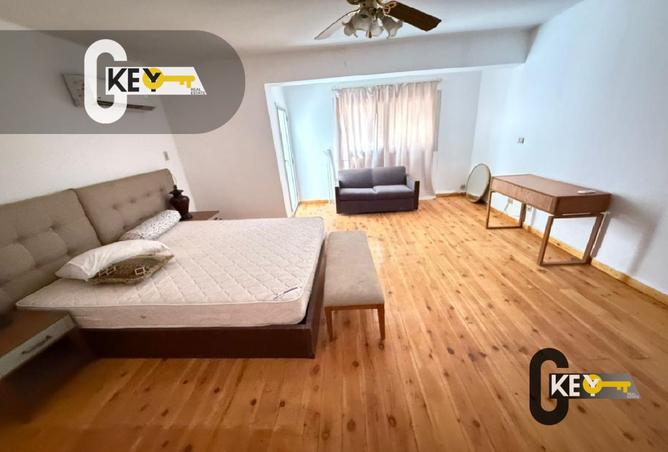 8035292 - Property Image 2