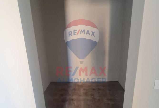 8555896 - Property Image 2