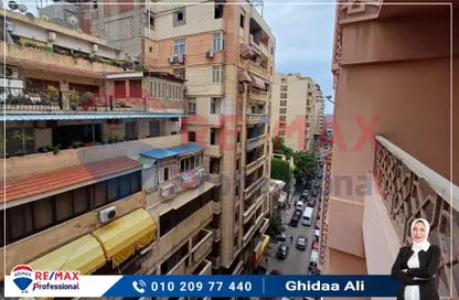 Apartment - 3 Bedrooms - 3 Bathrooms for sale in Abo Qir St. - Glim - Hay Sharq - Alexandria