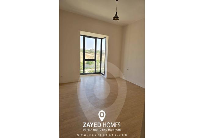 7973700 - Property Image 3