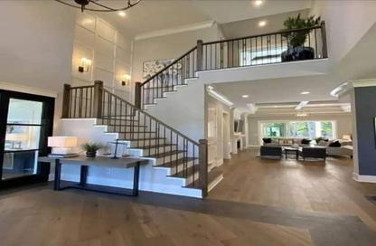 Villa - 5 Bedrooms - 4 Bathrooms for sale in Etapa - Sheikh Zayed Compounds - Sheikh Zayed City - Giza