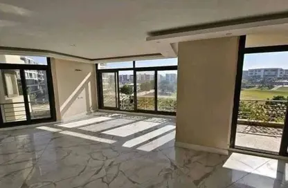 Apartment - 2 Bedrooms - 2 Bathrooms for sale in Taj City - 5th Settlement Compounds - The 5th Settlement - New Cairo City - Cairo