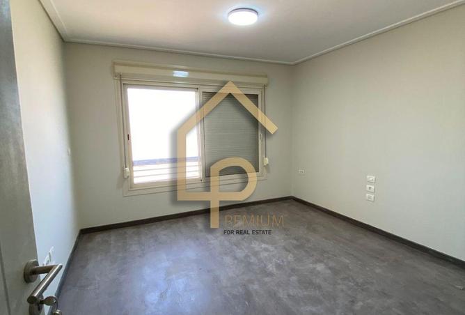 8070461 - Property Image 2