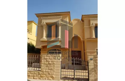 Villa - 5 Bedrooms - 4 Bathrooms for sale in Royal Meadows - Sheikh Zayed Compounds - Sheikh Zayed City - Giza