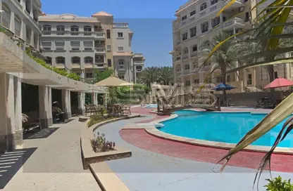 Apartment - 3 Bedrooms - 2 Bathrooms for sale in Leila - North Investors Area - New Cairo City - Cairo