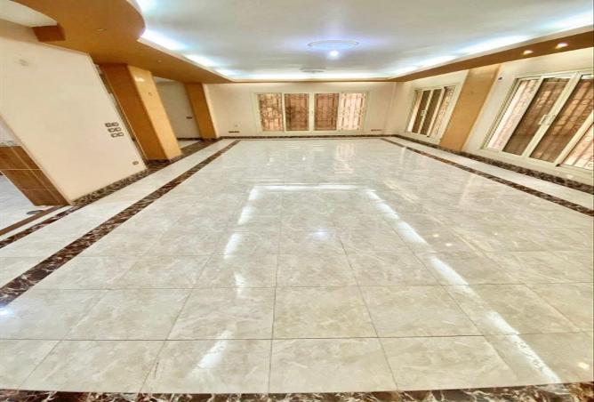 8120778 - Property Image 3